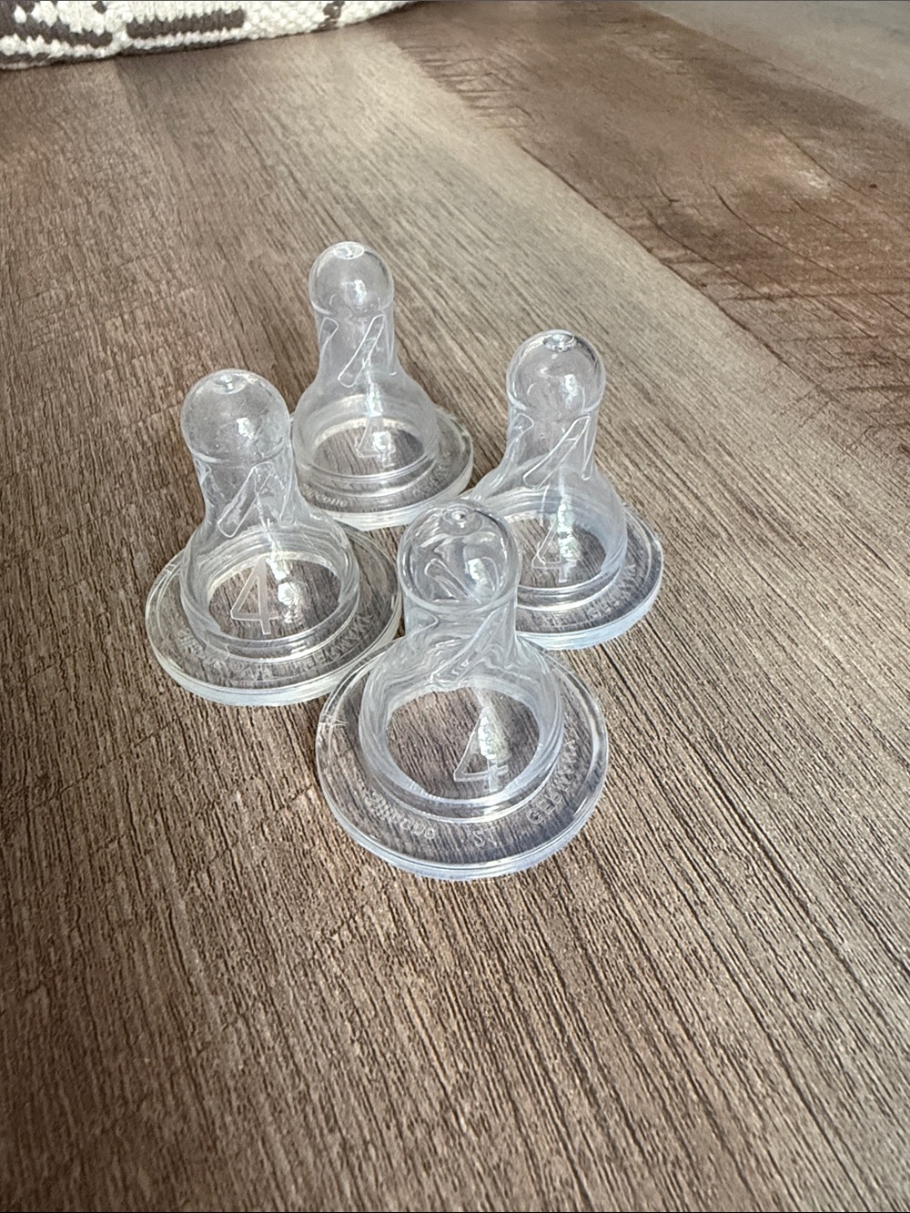 Dr.Brown’s Clear Silicone Baby Bottle Nipples - Pack of 4 Level 4